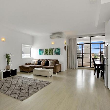 Apartment At Cooper St シドニー エクステリア 写真